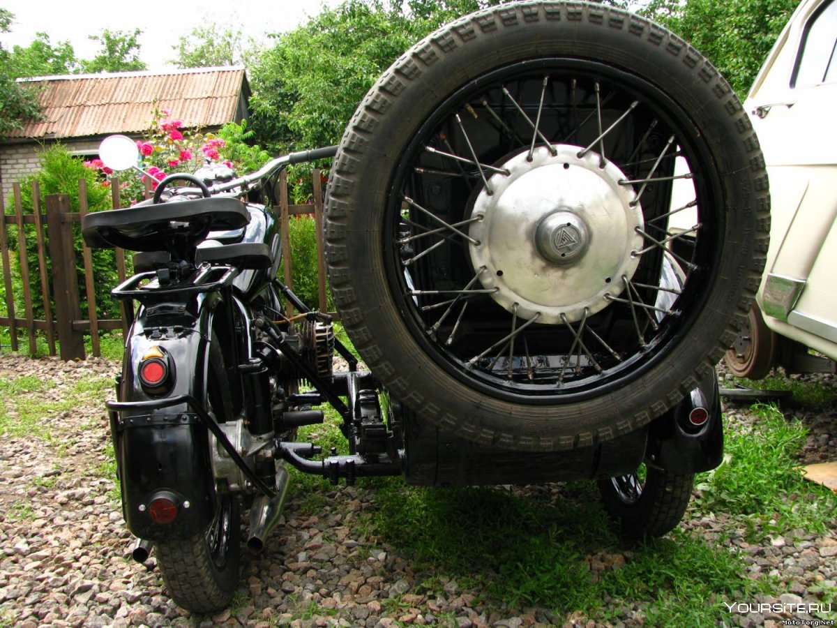 Мотоцикл Урал 1956 года