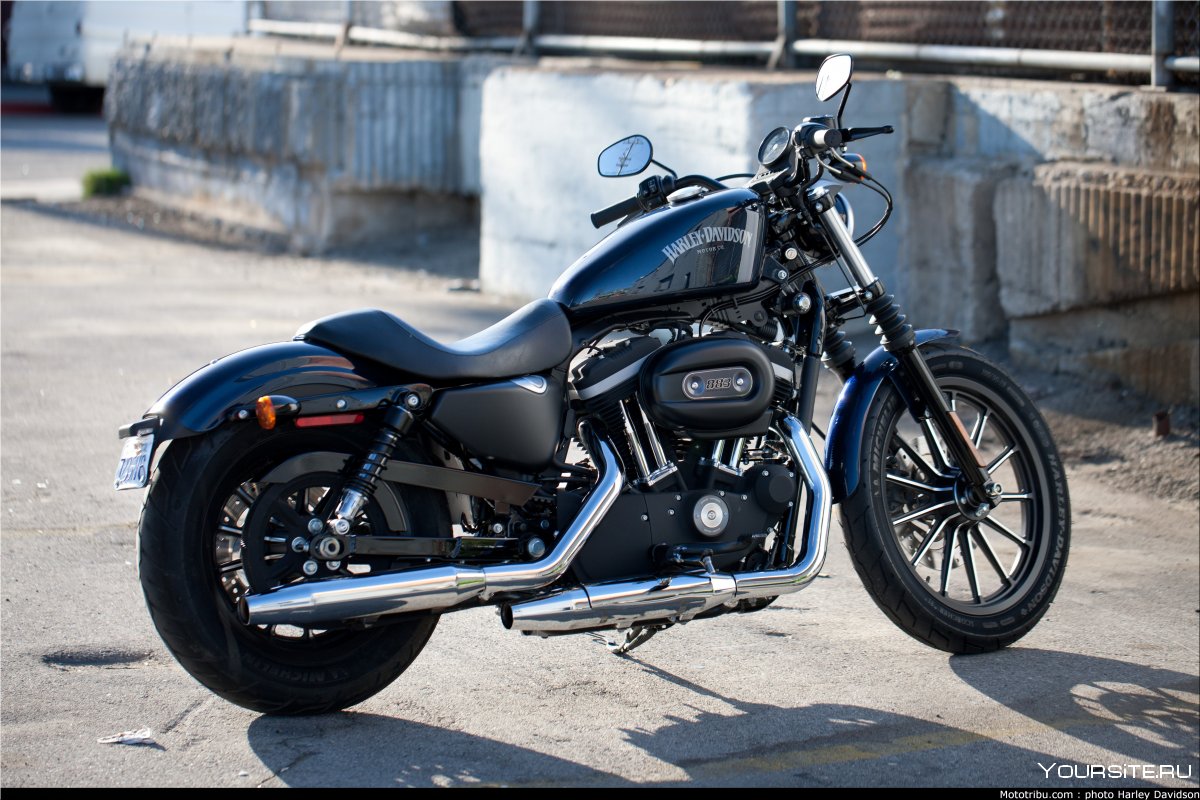 Харлей Дэвидсон Sportster 883
