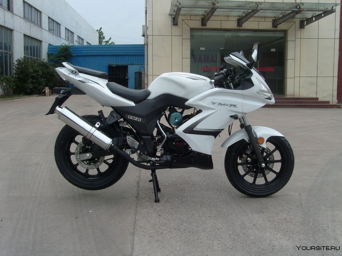 Yamasaki Scorpion 3 белый