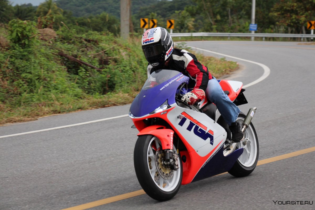 Honda Street NX-5