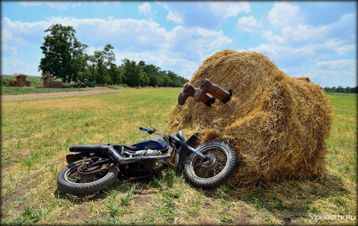 Мотоцикл из соломы