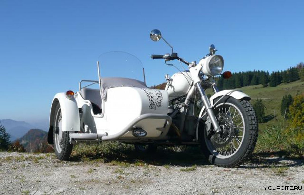 Мотоцикл Урал серый металлик