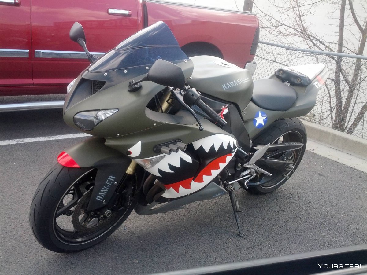 Kawasaki Custom Paint job