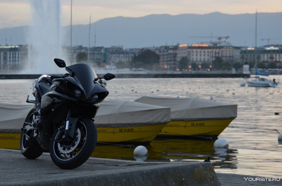 Спортивный мотоцикл Suzuki GSX-R 600
