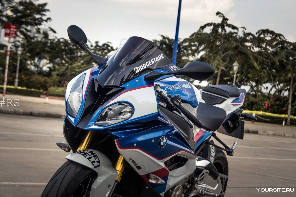 BMW s1000rr акула