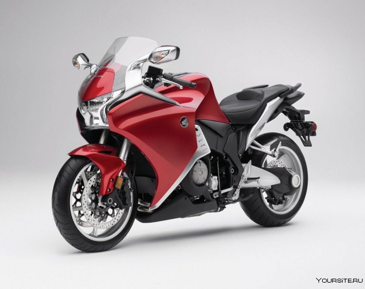 Мотоцикл Honda v6