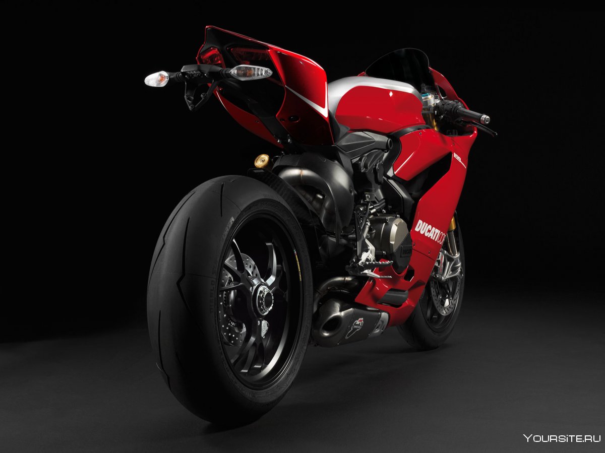 Мотоцикл Ducati Panigale черный