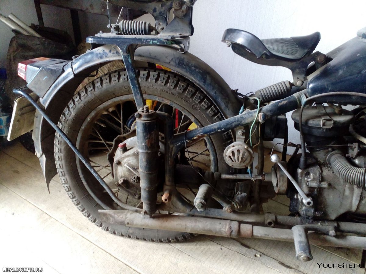 Переднее колесо мотоцикла м-72