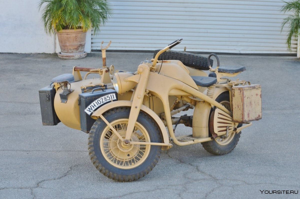Мотоцикл БМВ 1942 года