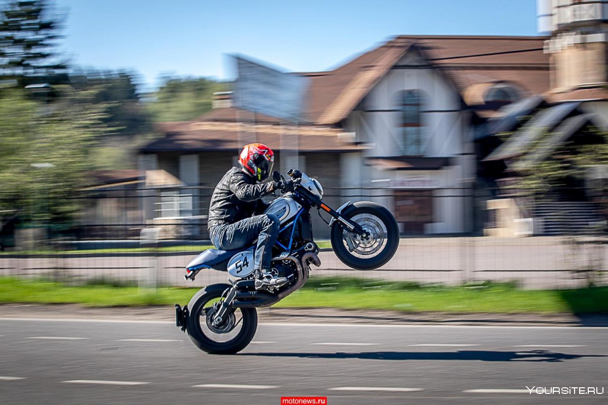 Здоров Владимир журналист мотоцикл
