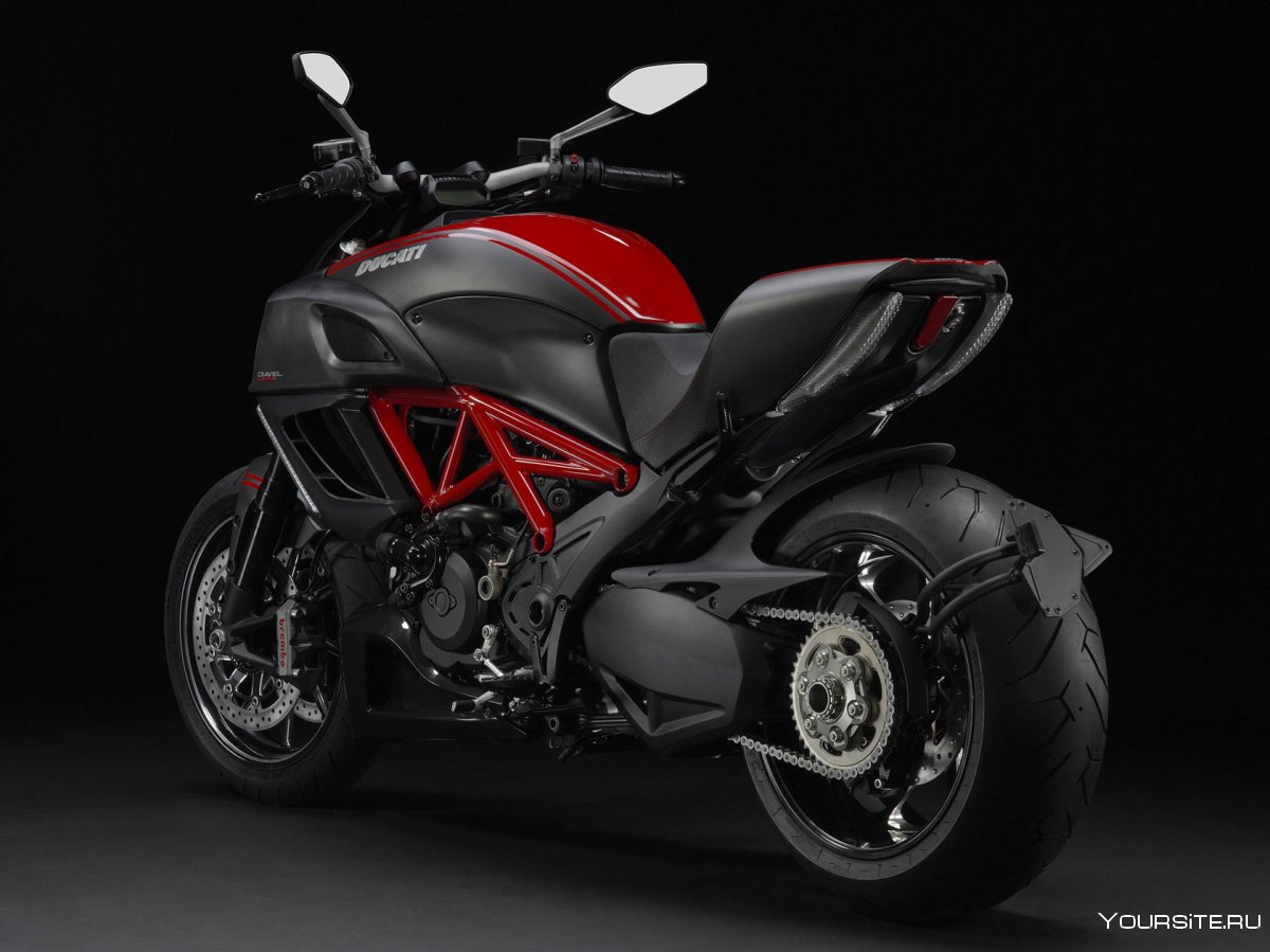 Ducati Diavel Carbon 2018