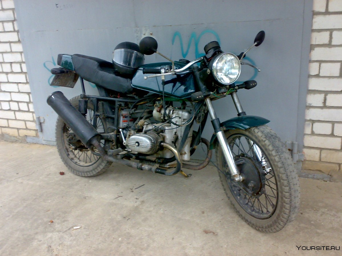 Мотоцикл Урал спорт
