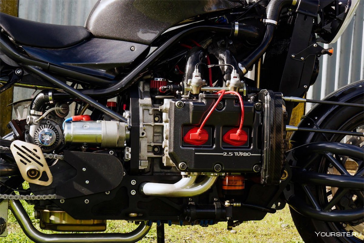 Мотоцикл с мотором от Субару
