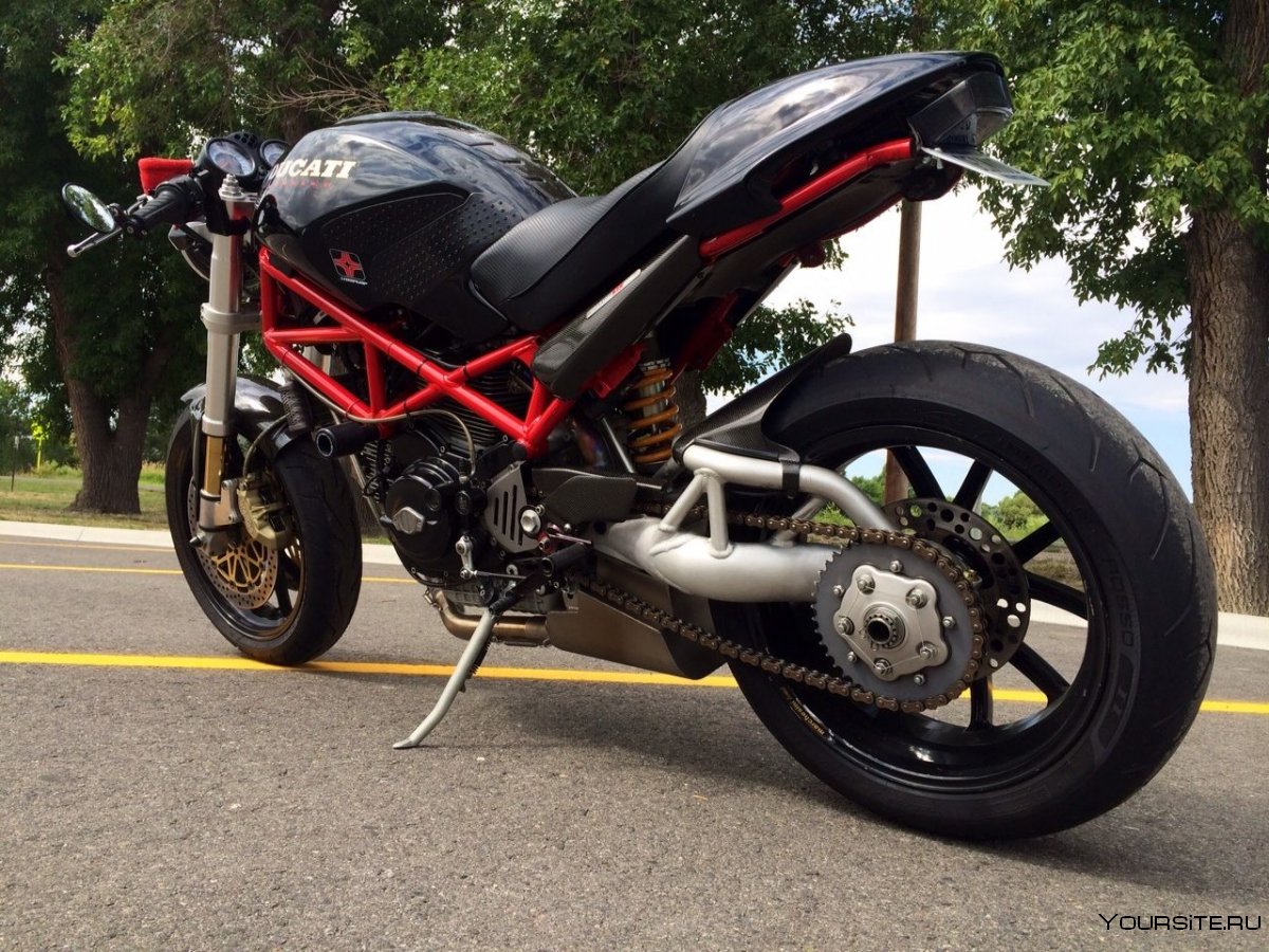 Ducati Monster 650