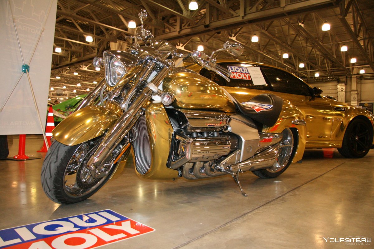 Золотой мотоцикл