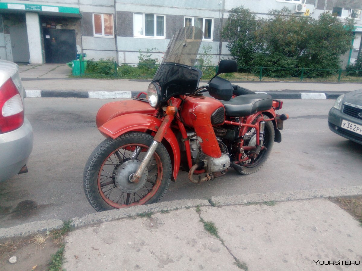 Мотоцикл Урал с люлькой