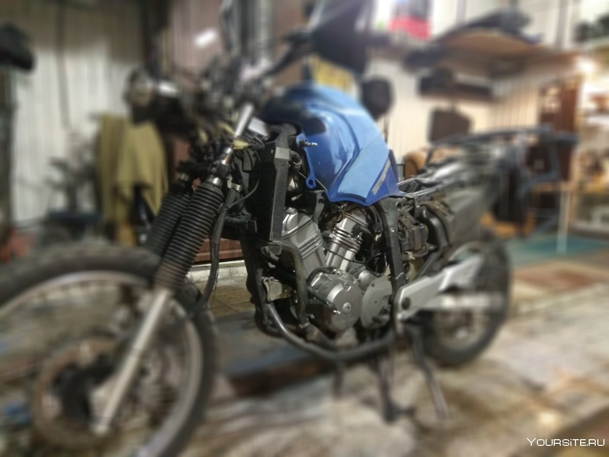 Мотоцикл Урал в краске Раптор