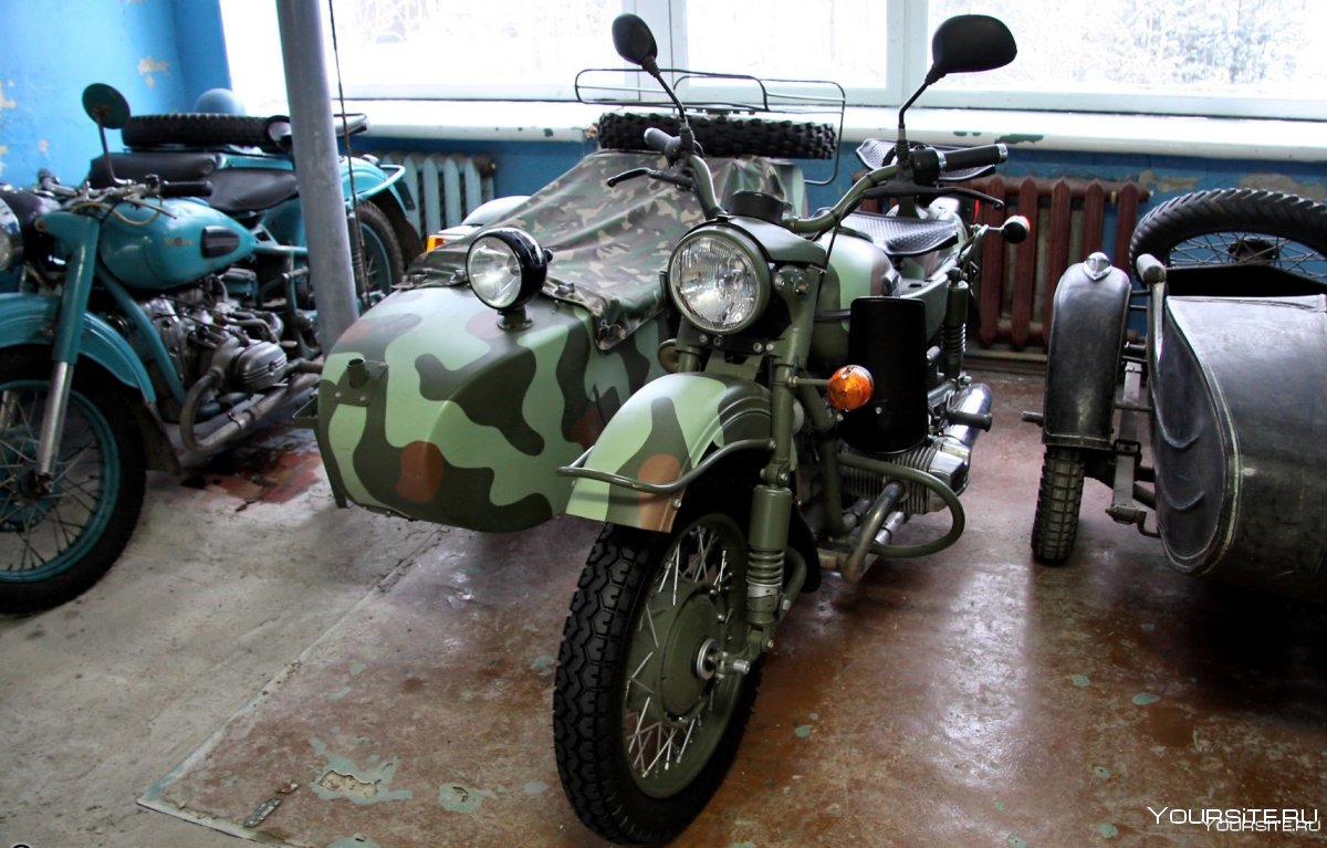 Мотоцикл Урал в Твин