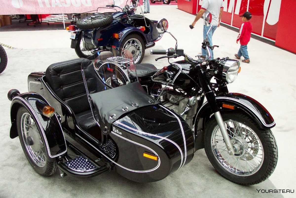 Мотоцикл Ирбит м62