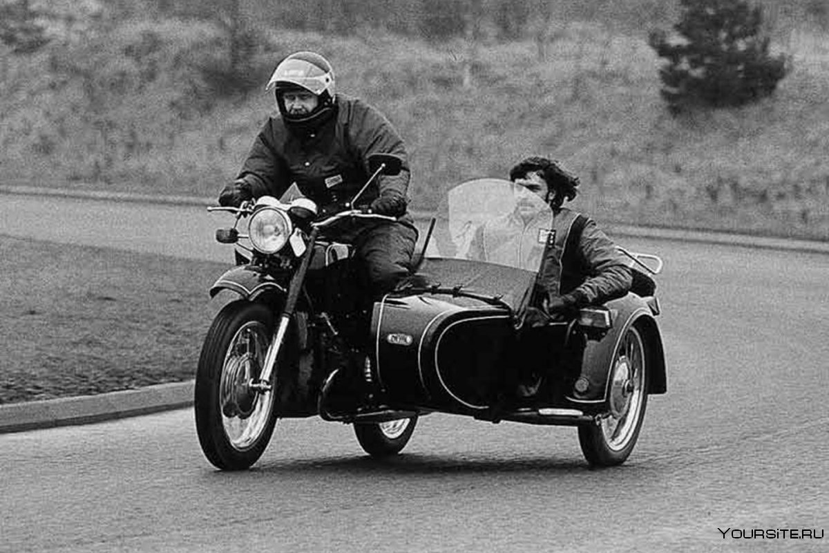 Мотоцикл Sokol с коляской