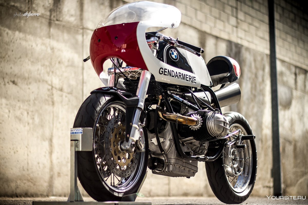 Ducati Monster 1100 Cafe Racer