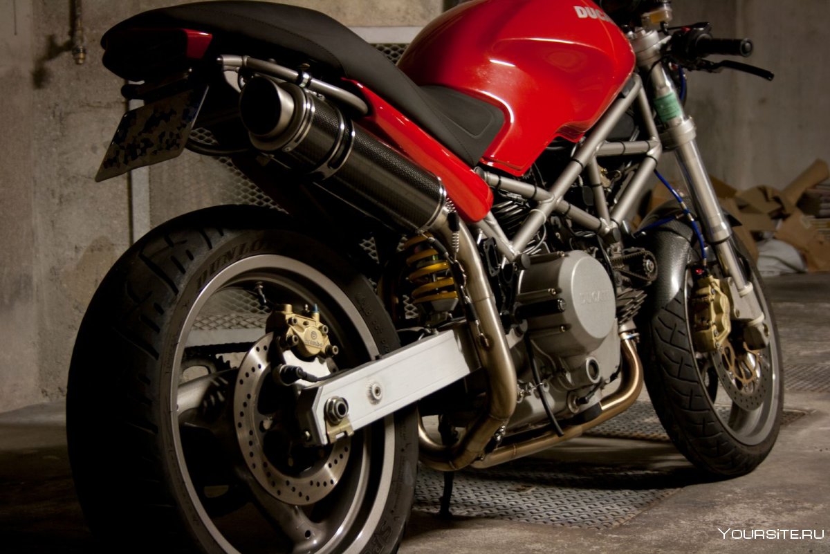 Ducati Monster 797 Cafe Racer
