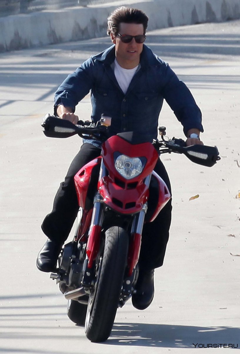 Том Круз и его мотоциклы