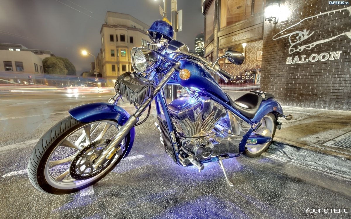 Красивый мотоцикл для города