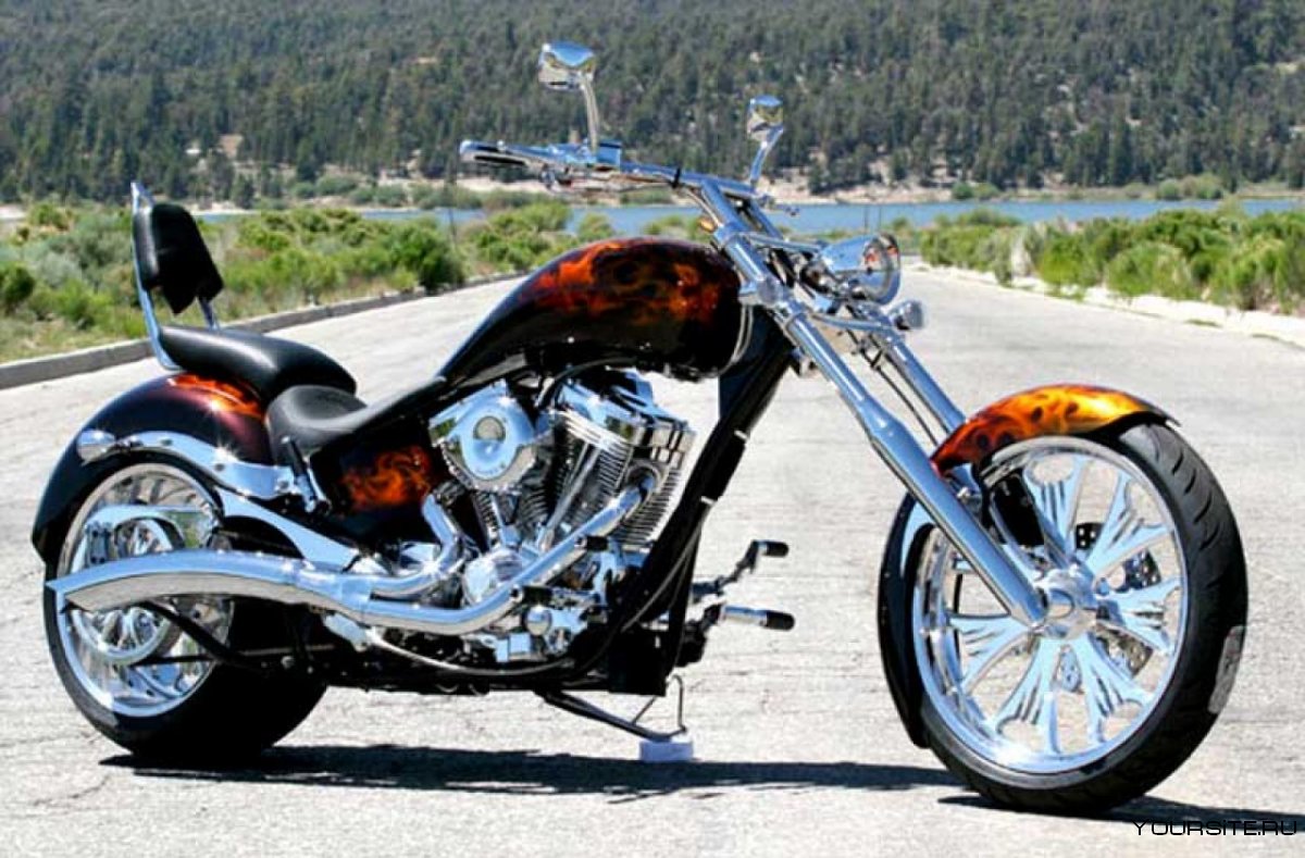 Мотоцикл чоппер 2003
