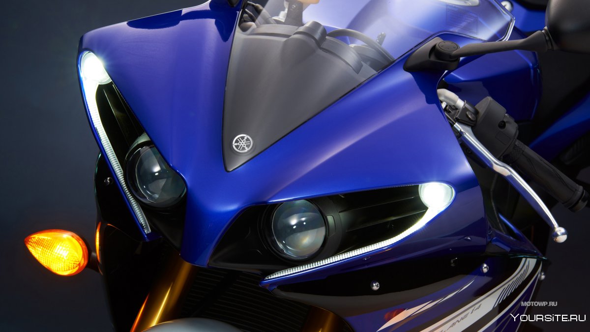 Yamaha r1 2013 Blue