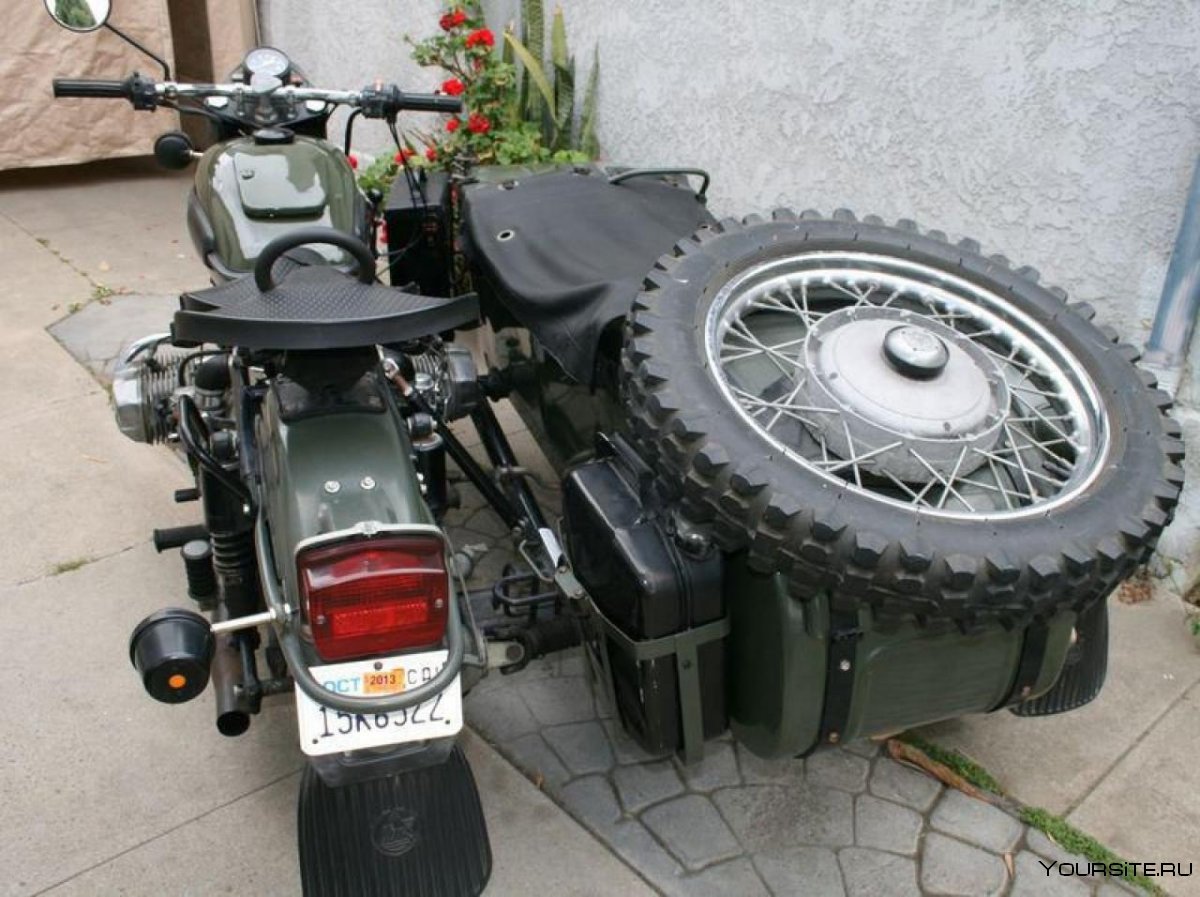 Урал мотоцикл 1991 зеленый