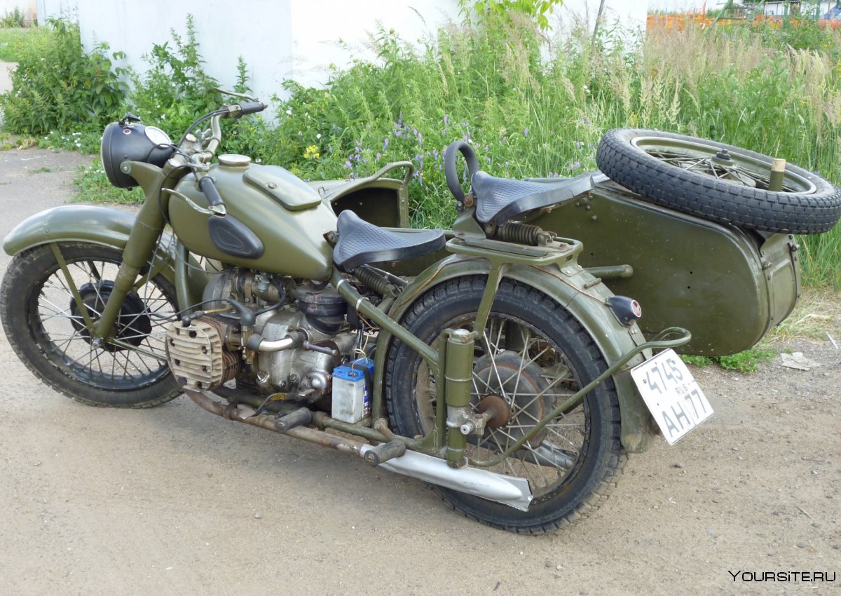Советский военный мотоцикл м72