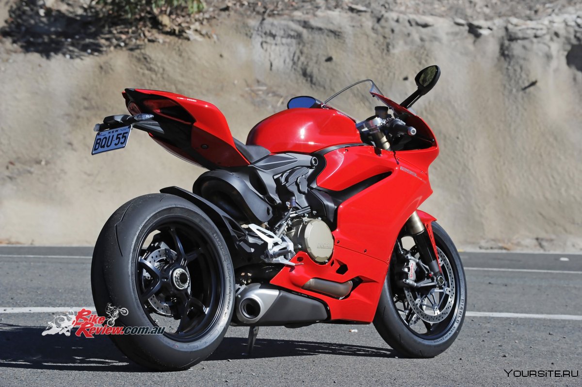 Спортивные модели Ducati
