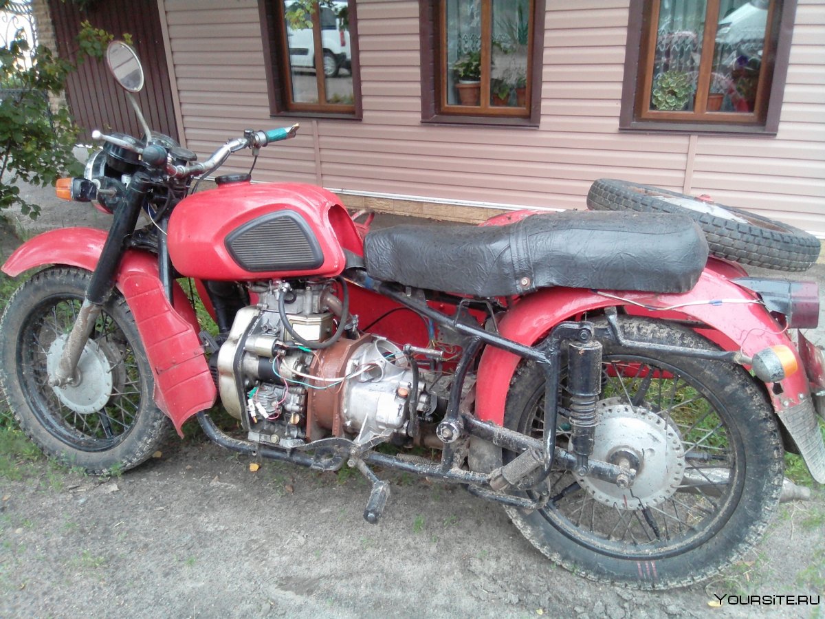 Мотоцикл ИЖ Урал