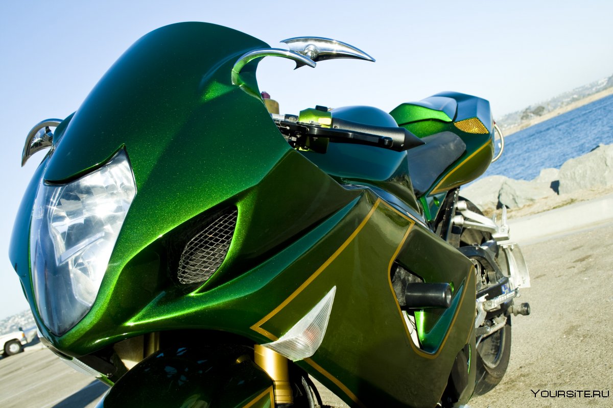 Мотоцикл зеленый Кэнди
