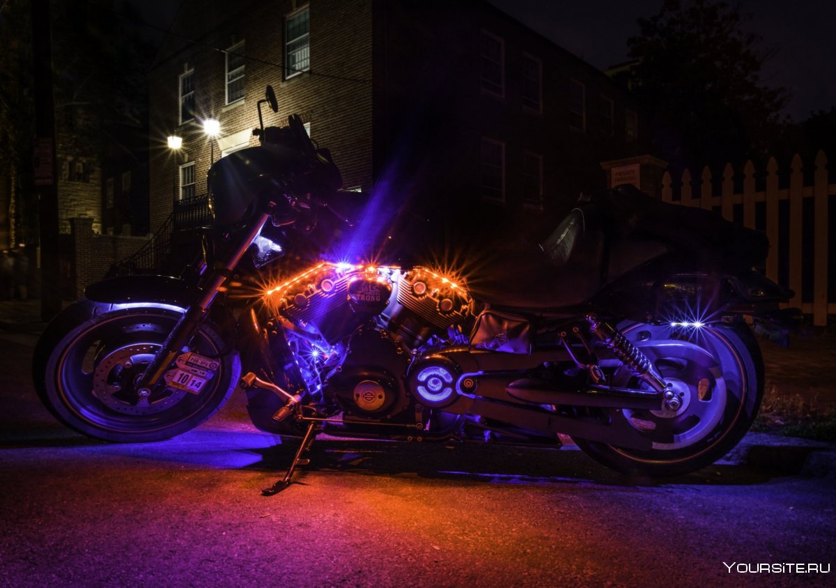 Подсветка мотоцикла Харлей Дэвидсон