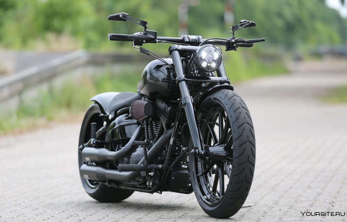 Мотоцикл Харлей Дэвидсон v-Rod Custom