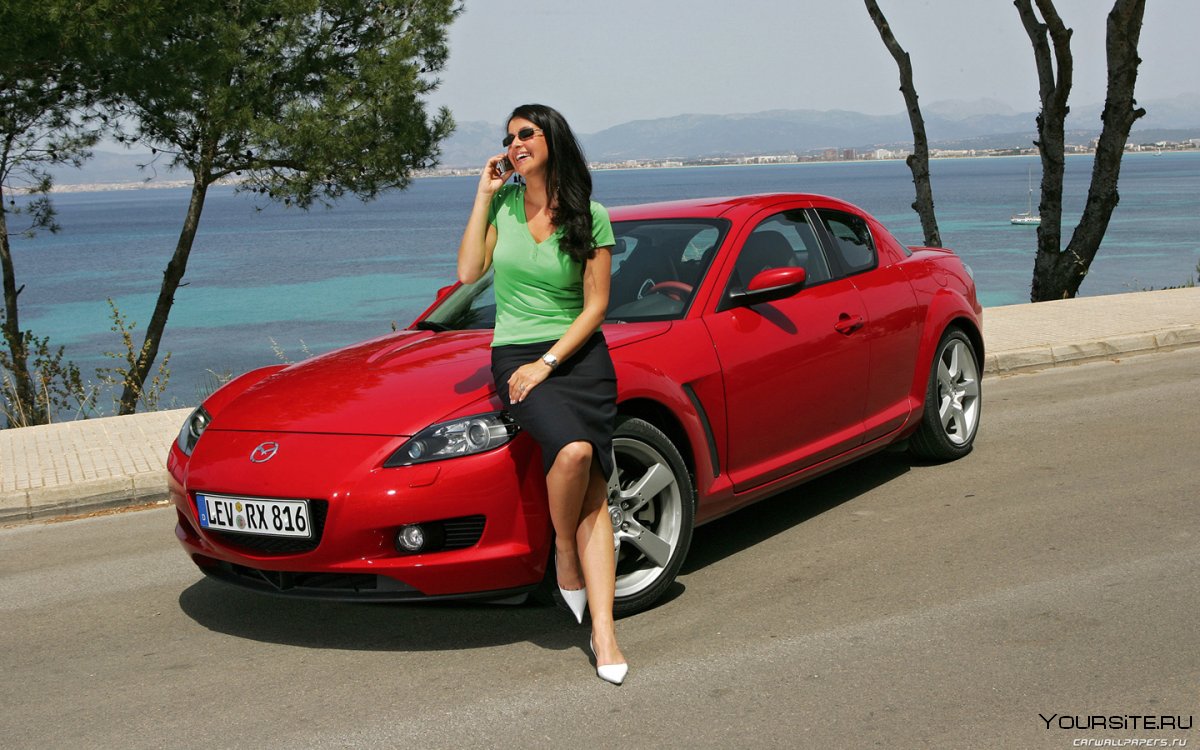 Mazda RX-8 girl