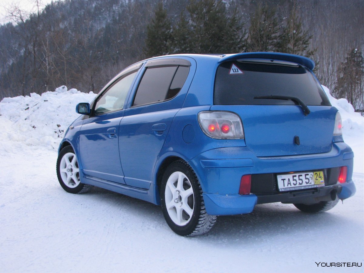 Тойота Витц 2003 синяя