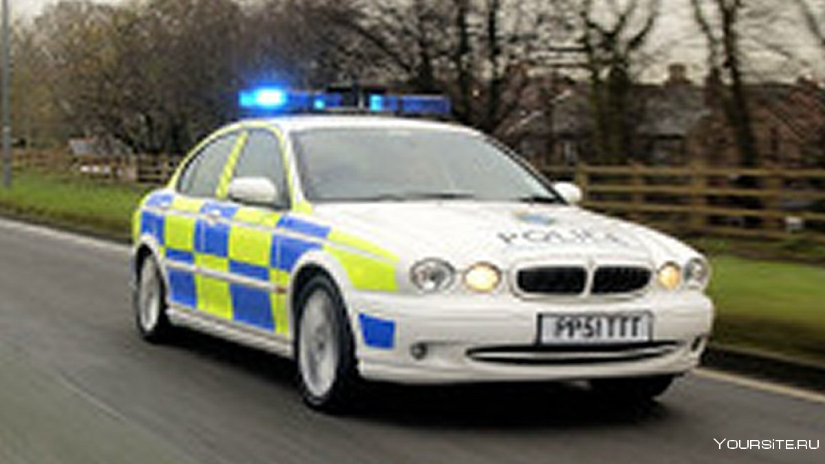 Jaguar x Type 2004 Police