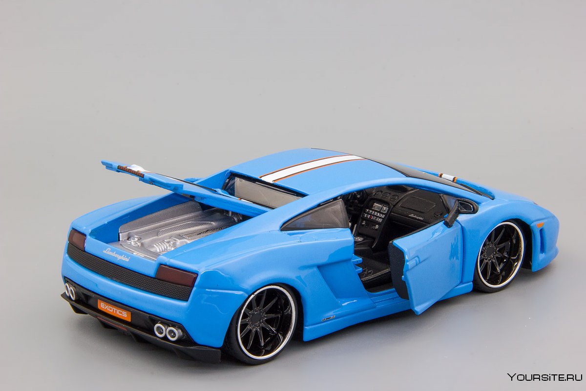 Maisto Gallardo LP 560-4 1 24