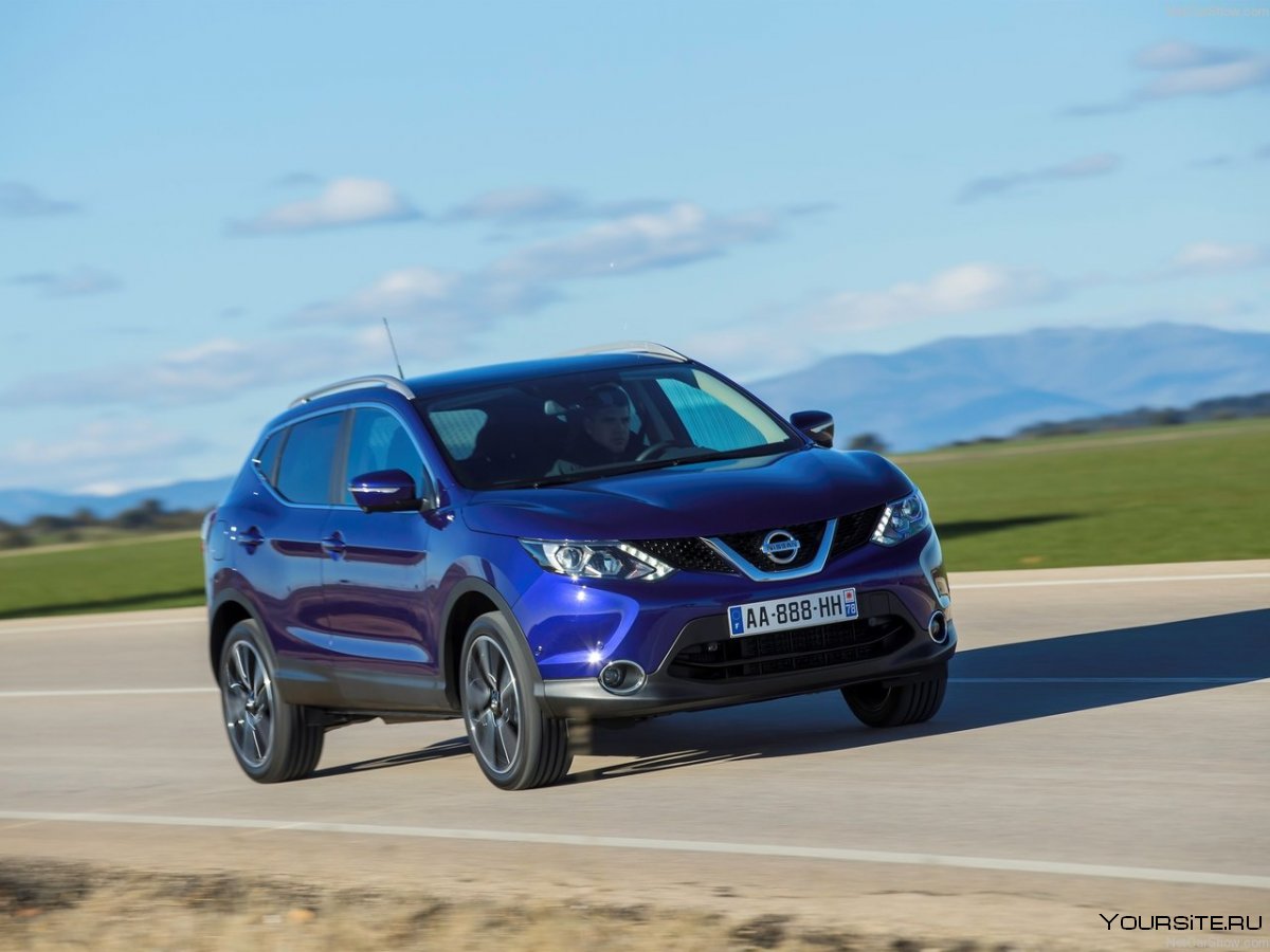 2014 Nissan Qashqai Blue - Front