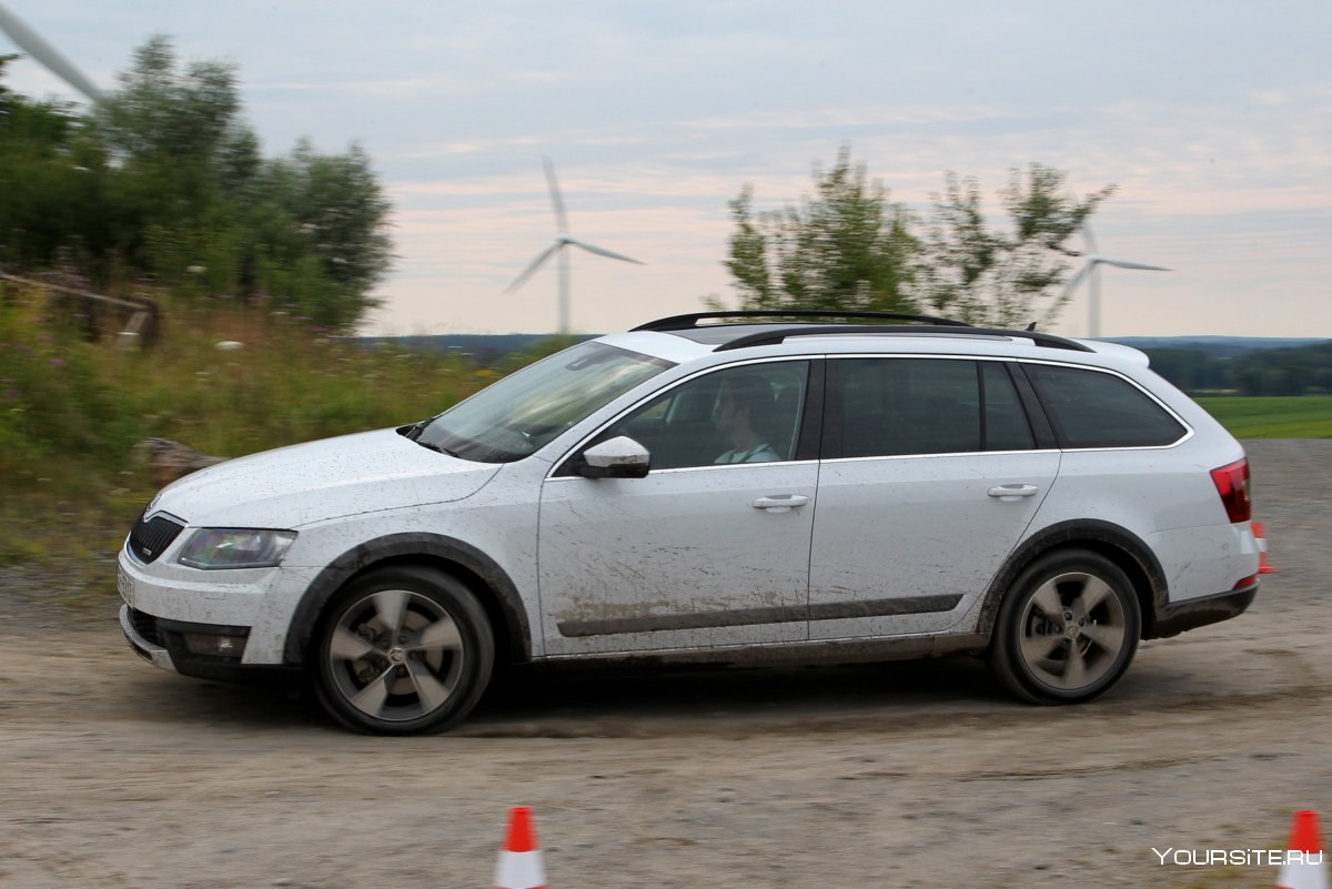 Škoda Octavia Scout 2012