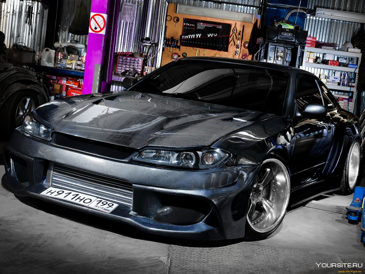 Nissan Silvia s15