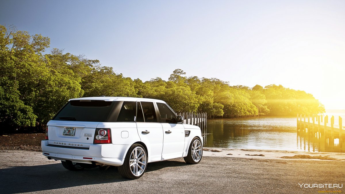 Land Rover range Rover белый