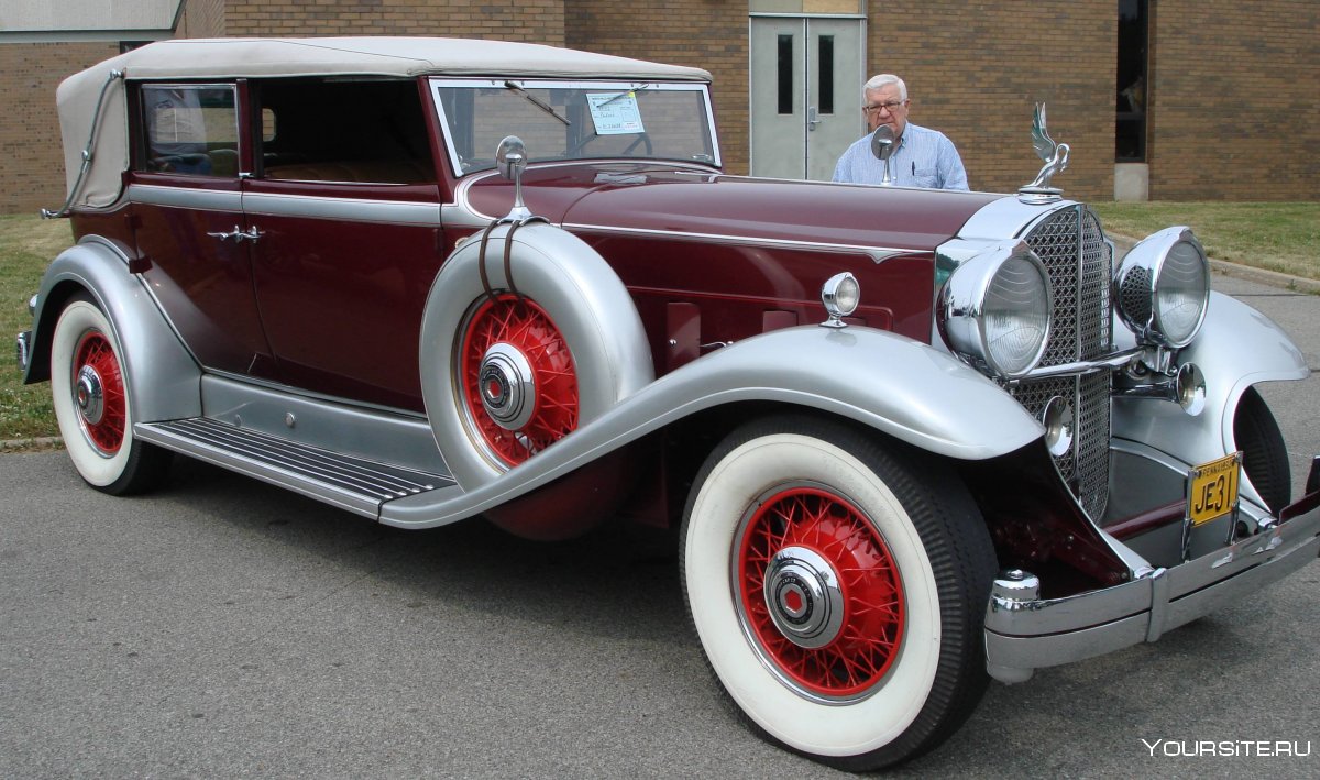 Packard Victoria 1937