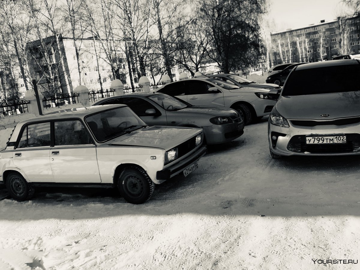 Фотосессия с машиной в Москве