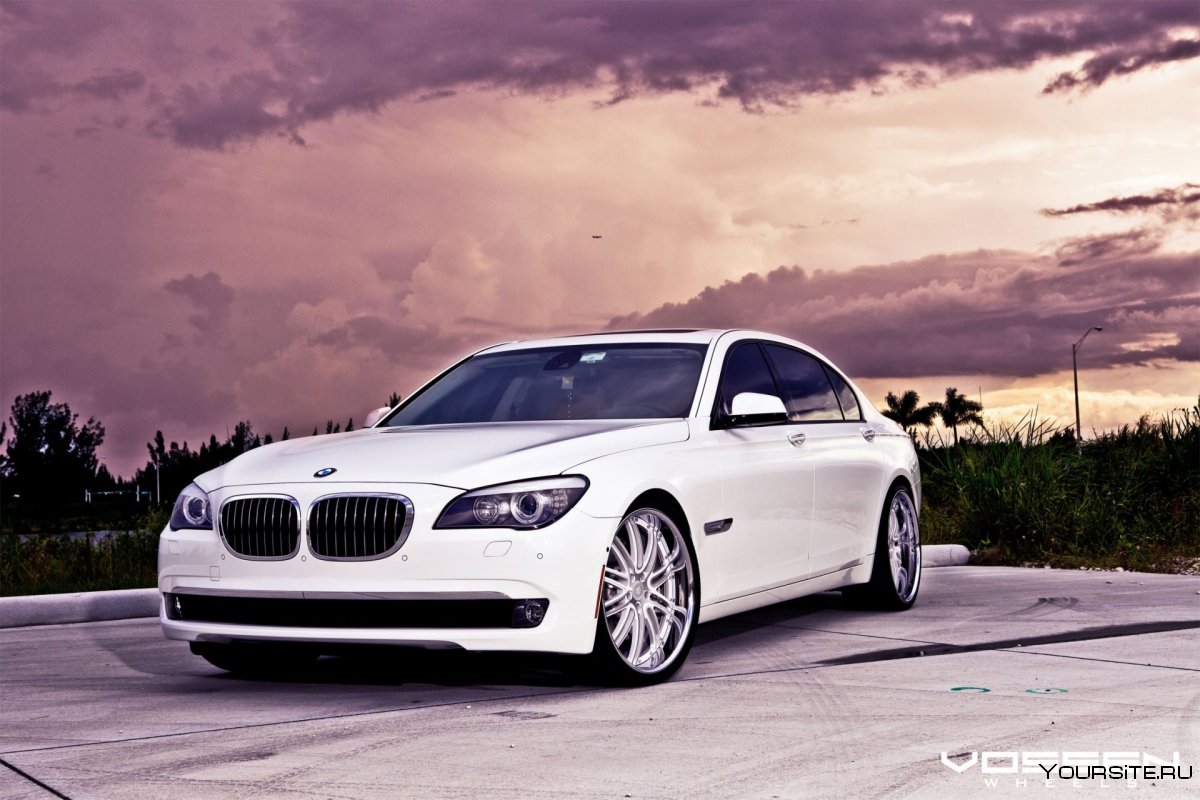 BMW 7 Series White