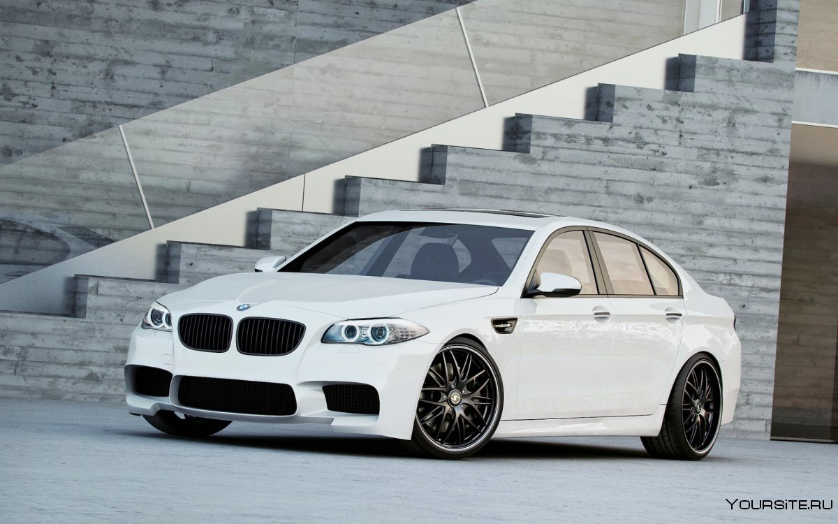 BMW m5 White