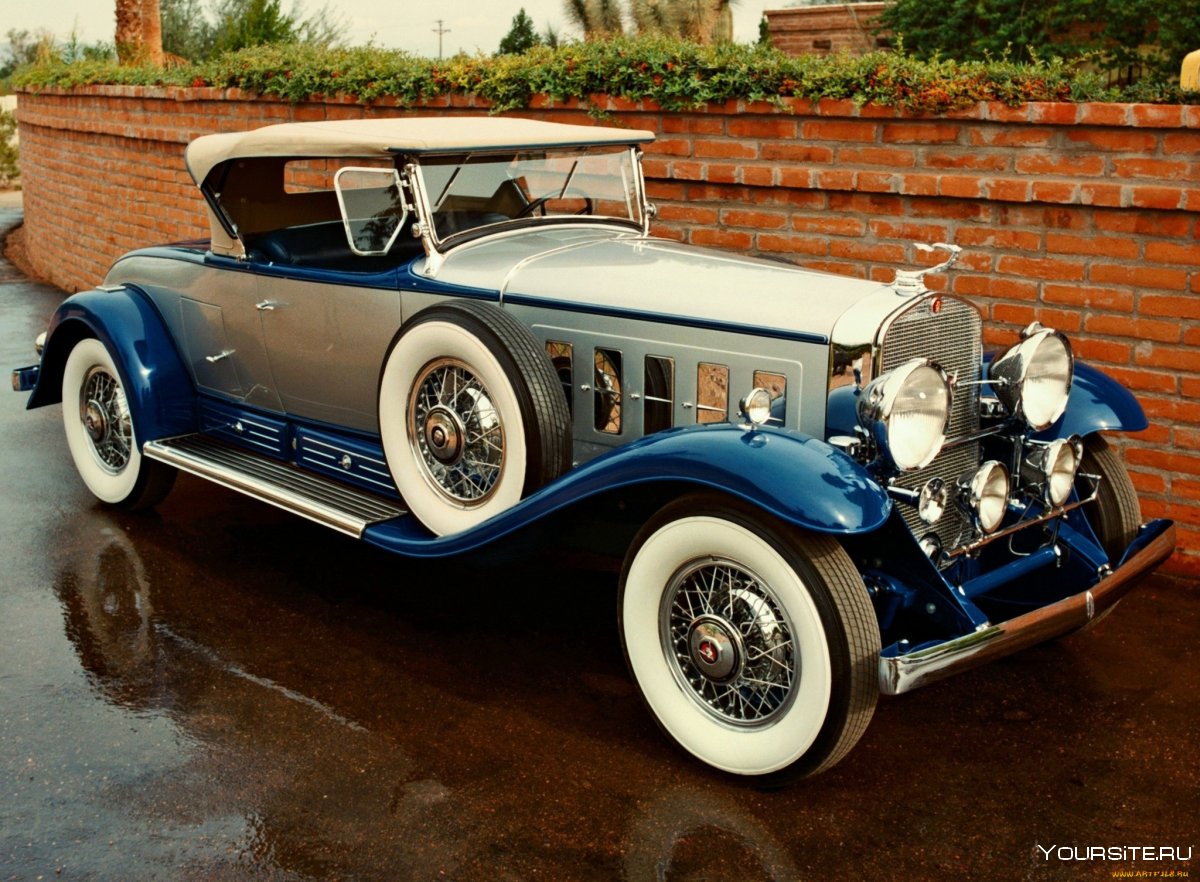 Cadillac v16 1930
